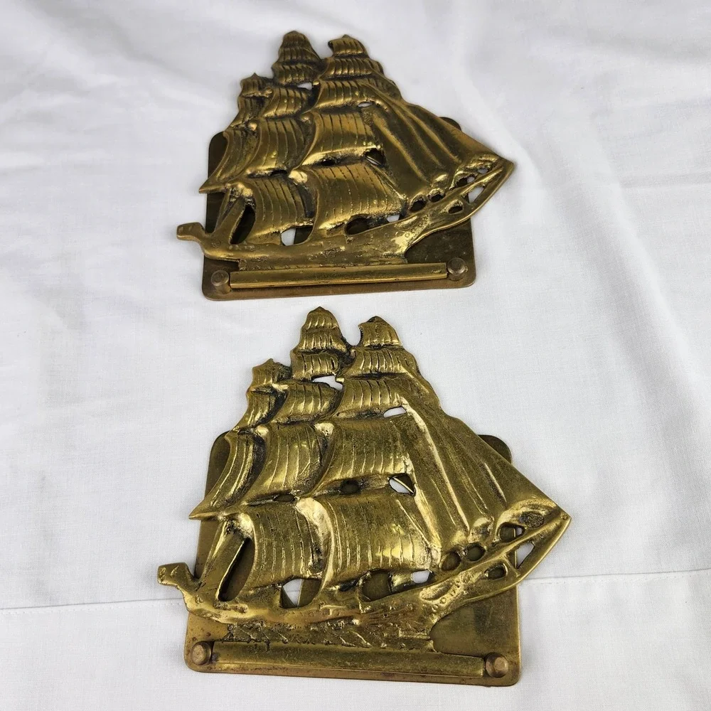 Two VTG Solid Brass Schooners Sailing Ships Nautical MCM Folding Style Bookends